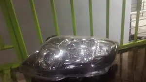 Toyota Fortuner 2011-204 Xenon Headlight