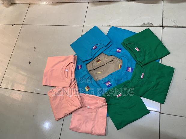 Plain Tshirts - thumbnail 3