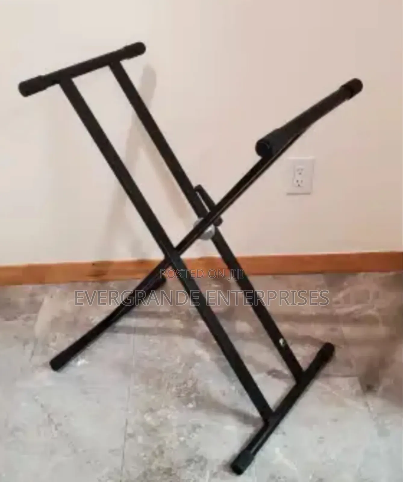 * Keyboard Stand*Heavy Duty Keyboard Stand