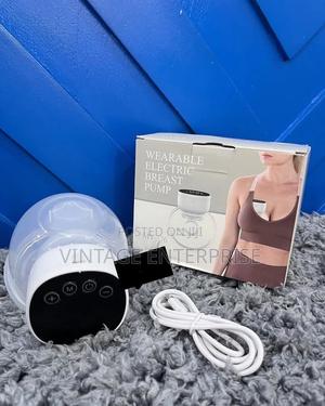 Single Wearable Breast Pump - main view