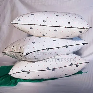4by6 8inch Hd Quilted Bobmil Mattresses + Free Pillow.
