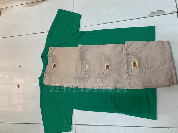 Plain Tshirts - thumbnail 2