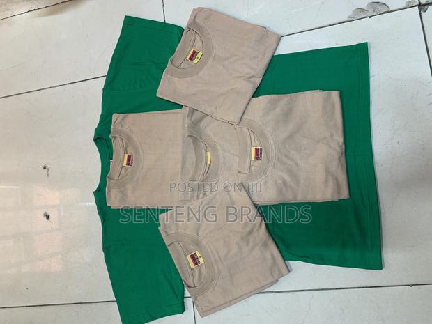 Plain Tshirts - thumbnail 3