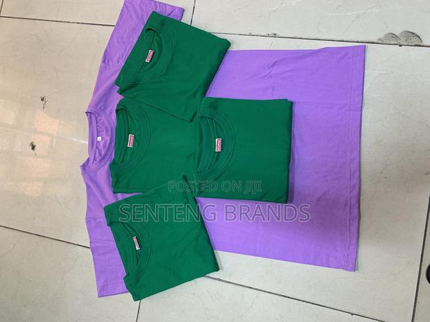 Plain Tshirts - thumbnail 3