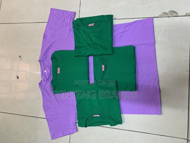 Plain Tshirts - thumbnail 2