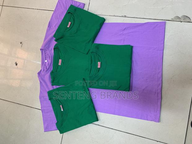 Plain Tshirts - thumbnail 3