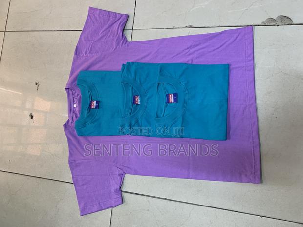 Plain Tshirts - thumbnail 3