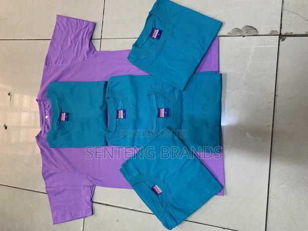 Plain Tshirts - thumbnail 2
