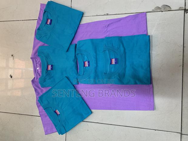 Plain Tshirts - thumbnail 2