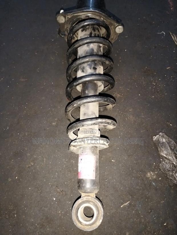 Rear Complete Shock Nze,Sienta,Axio,Fielder Old Model