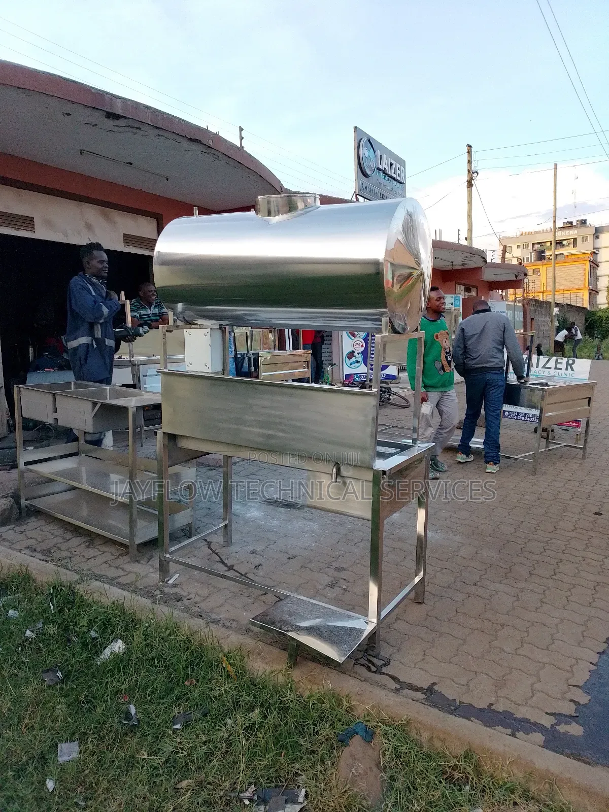 Storage Tank 500ltrs With Filling Station