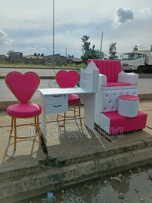 Manicure Set and a Single Pedicure Seat, Pink/ White - thumbnail 2