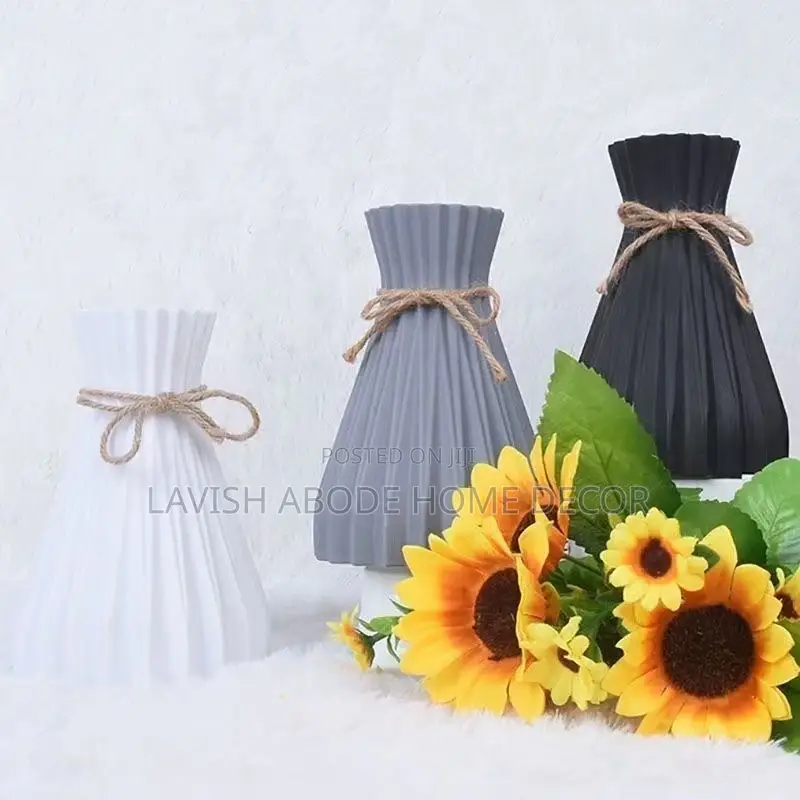 Beautiful Flower Vases - White, Black and Grey