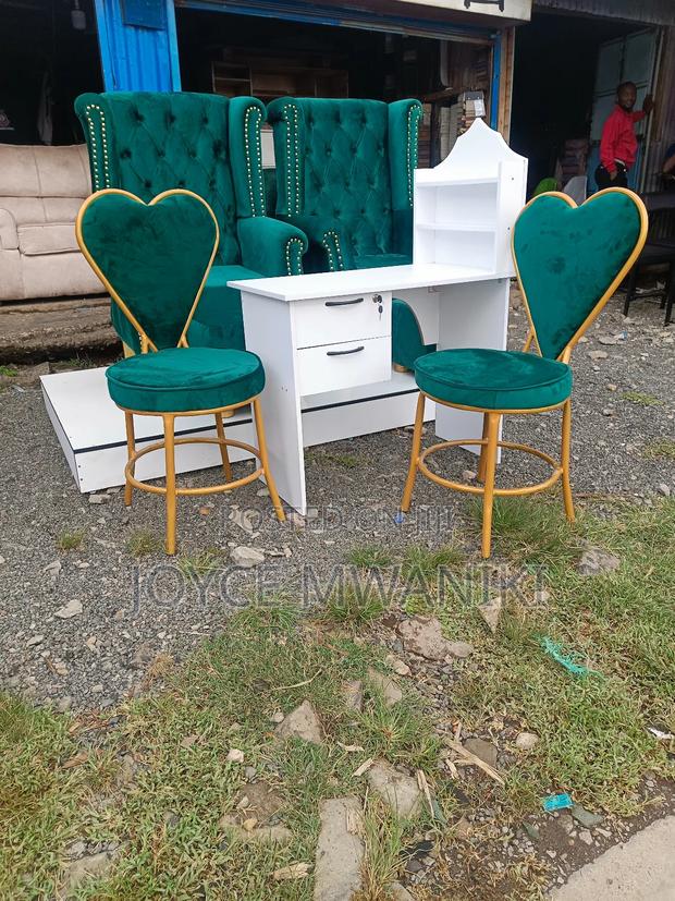 Pedicure Seats, Podium, and Manicure Set  - main view