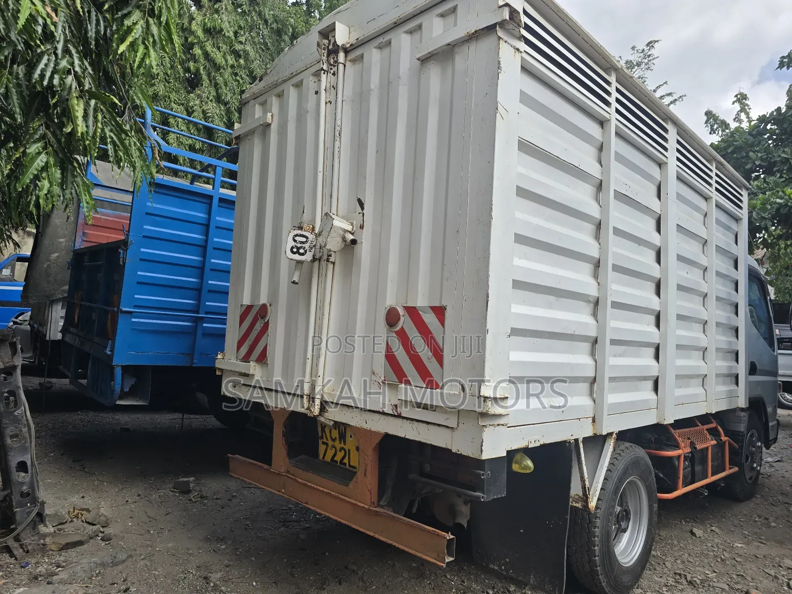 Truck Seller in Mombasa Town