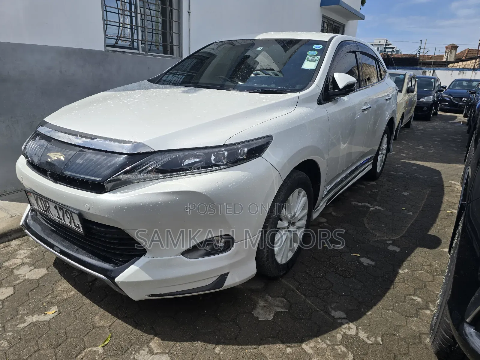 Toyota Harrier 2017 White
