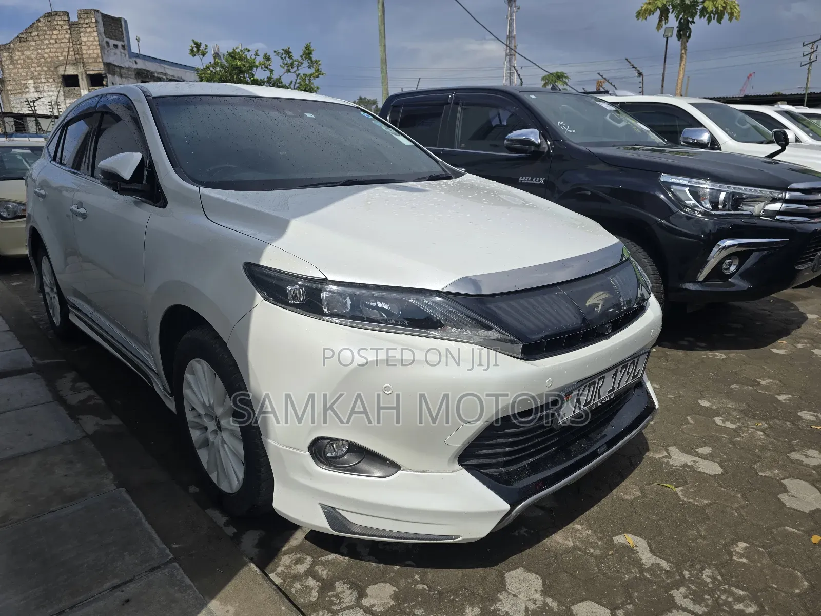 Toyota Harrier 2017 White