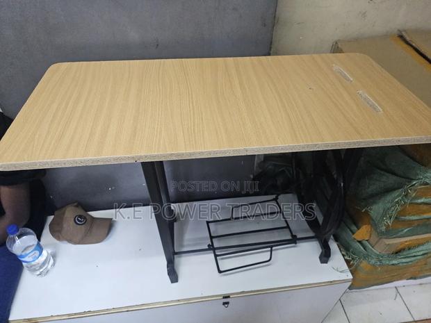 Overlock Table - main view