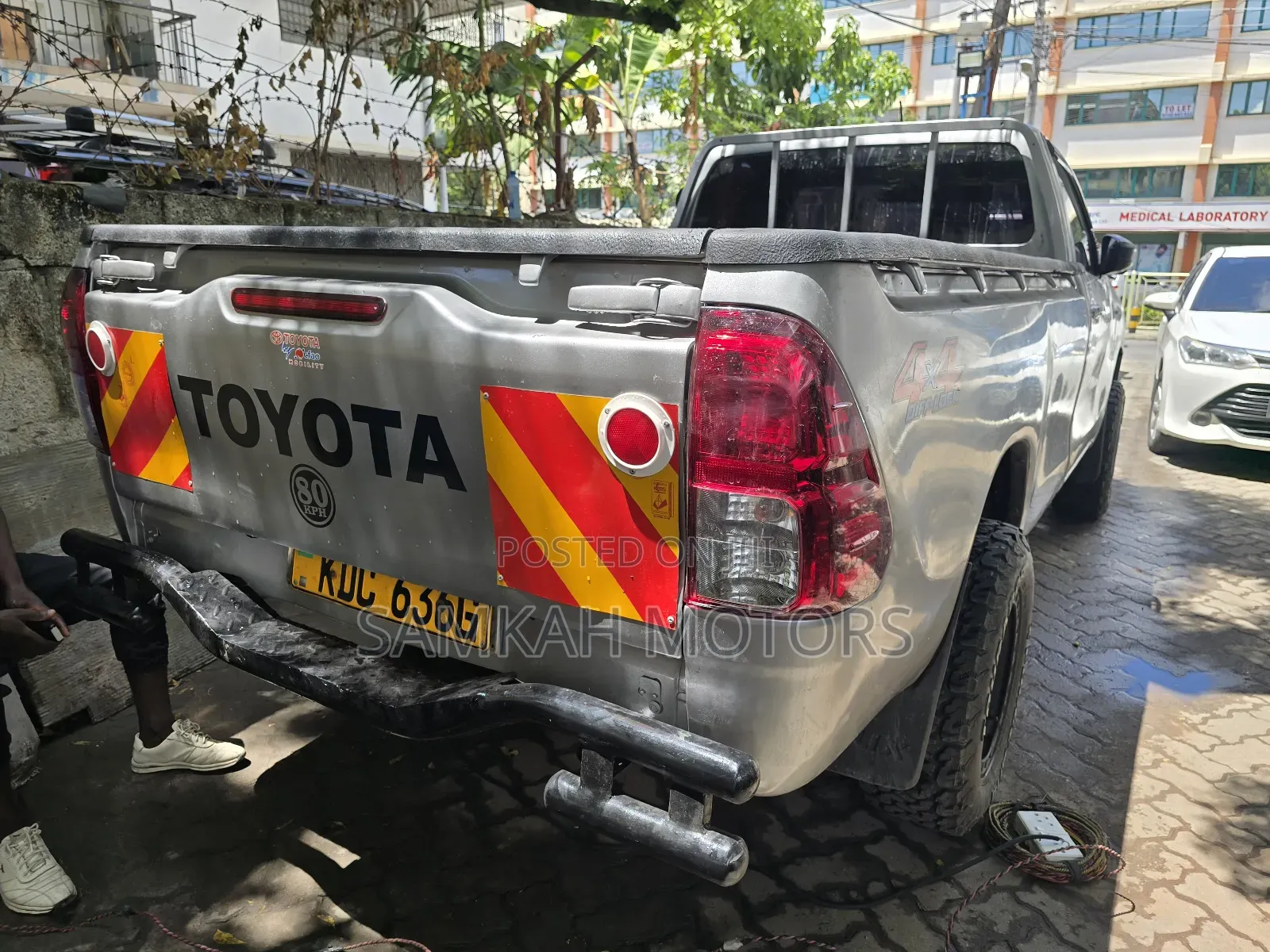 Toyota Hilux 2020 Gray