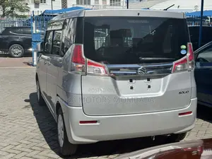 Suzuki Solio 2018 Silver