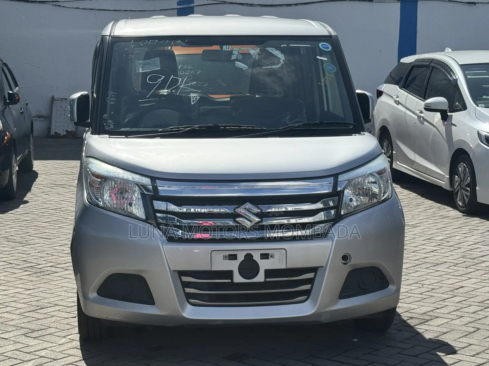 Suzuki Solio 2018 Silver