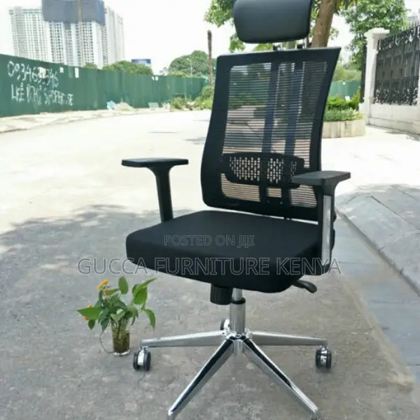 Office Chairs: Swivel Chair With Headrest for Home Office