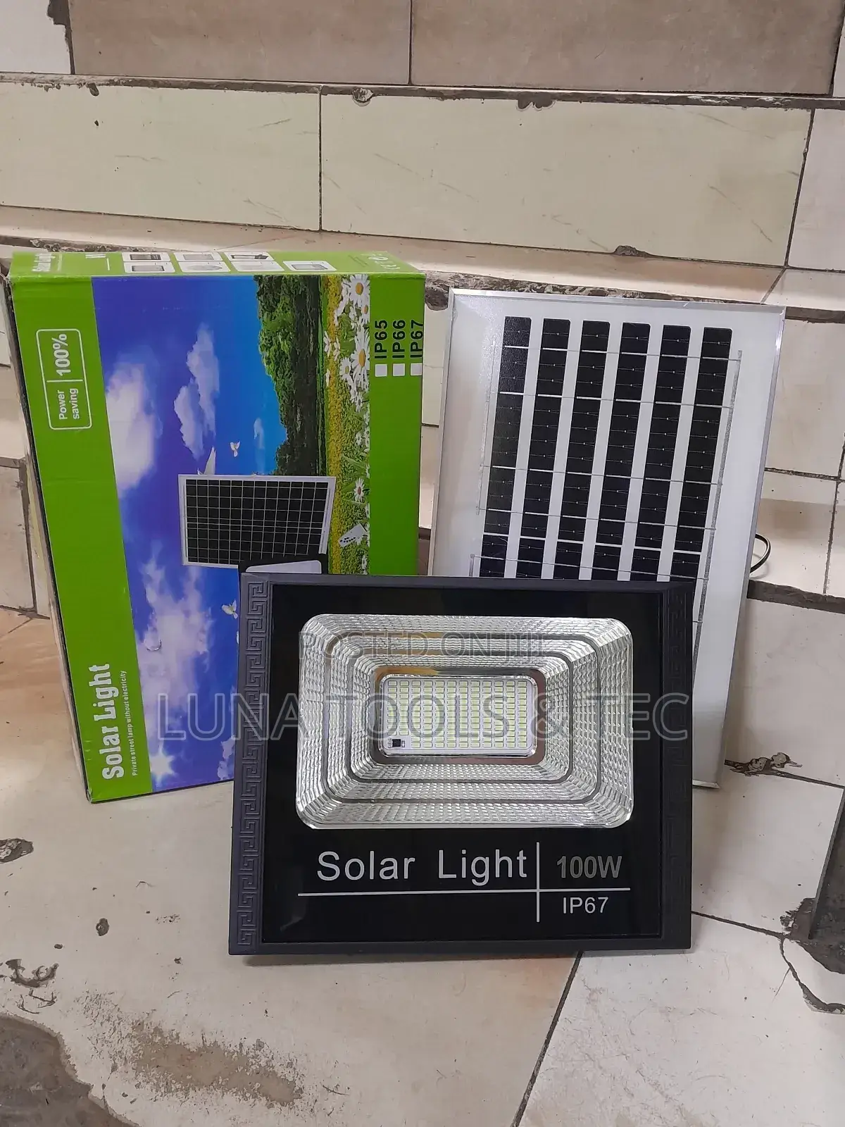All Weather 100w Solar Lights + Panel