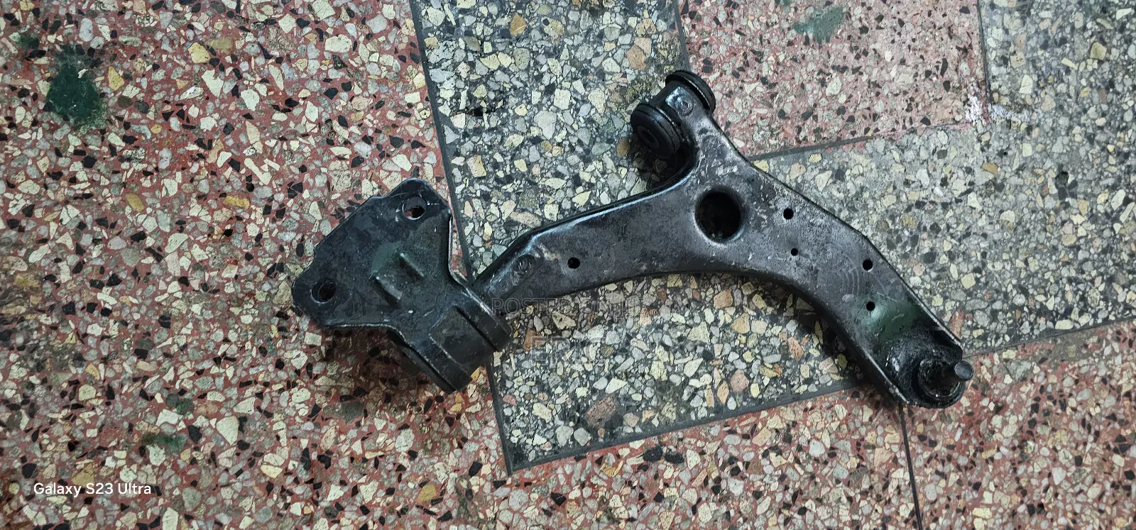 Mazda Axela 2010 Front Hub