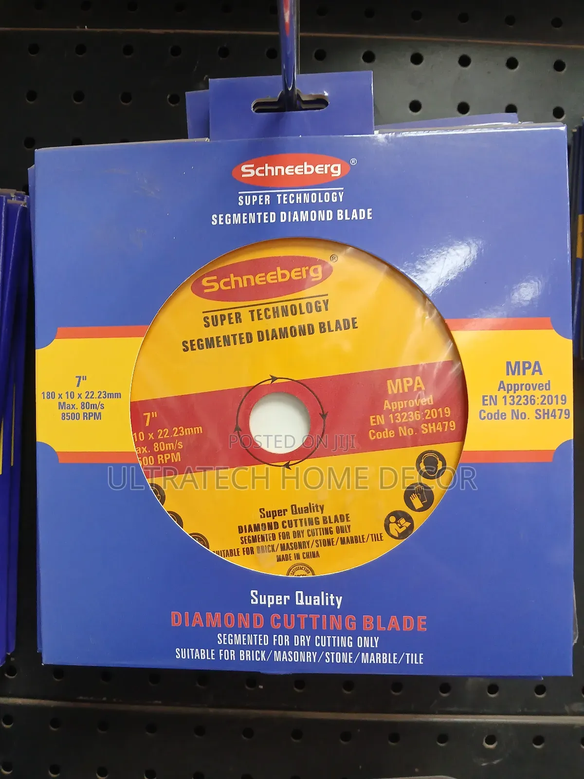 Segmented Diamond Cutting Disc.