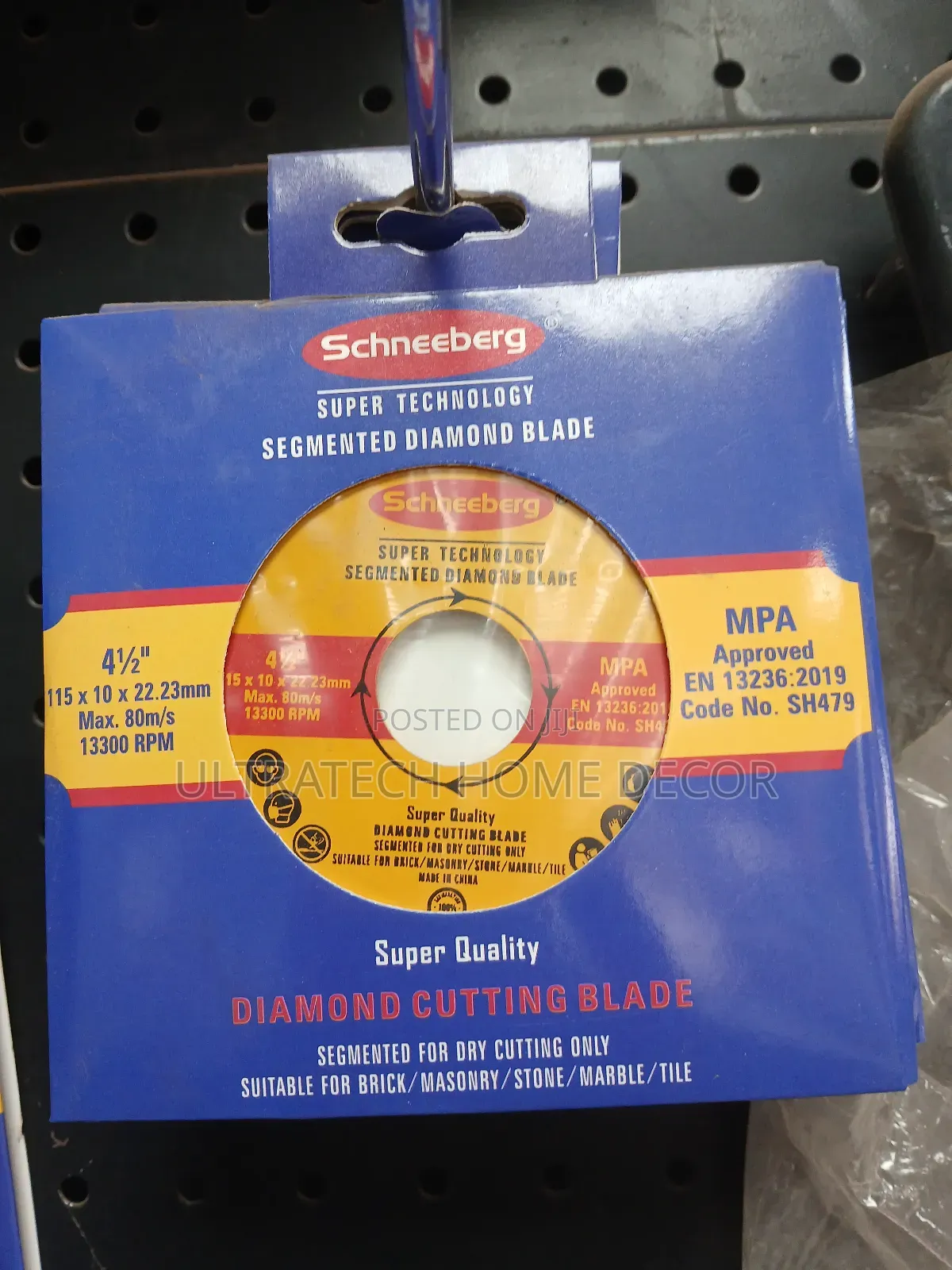 Segmented Diamond Cutting Disc.