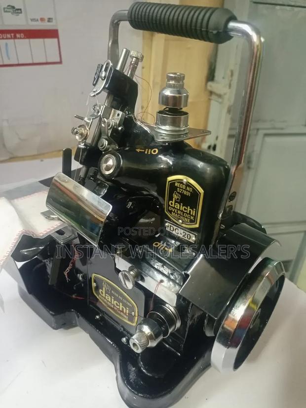 Overlock Daichi India Machine