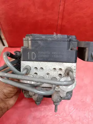 Abs Pump Toyota Lexus, 2003 Model