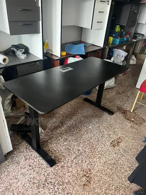Motorized Electric Adjustable Modern Computer Desk 1.4 MTR