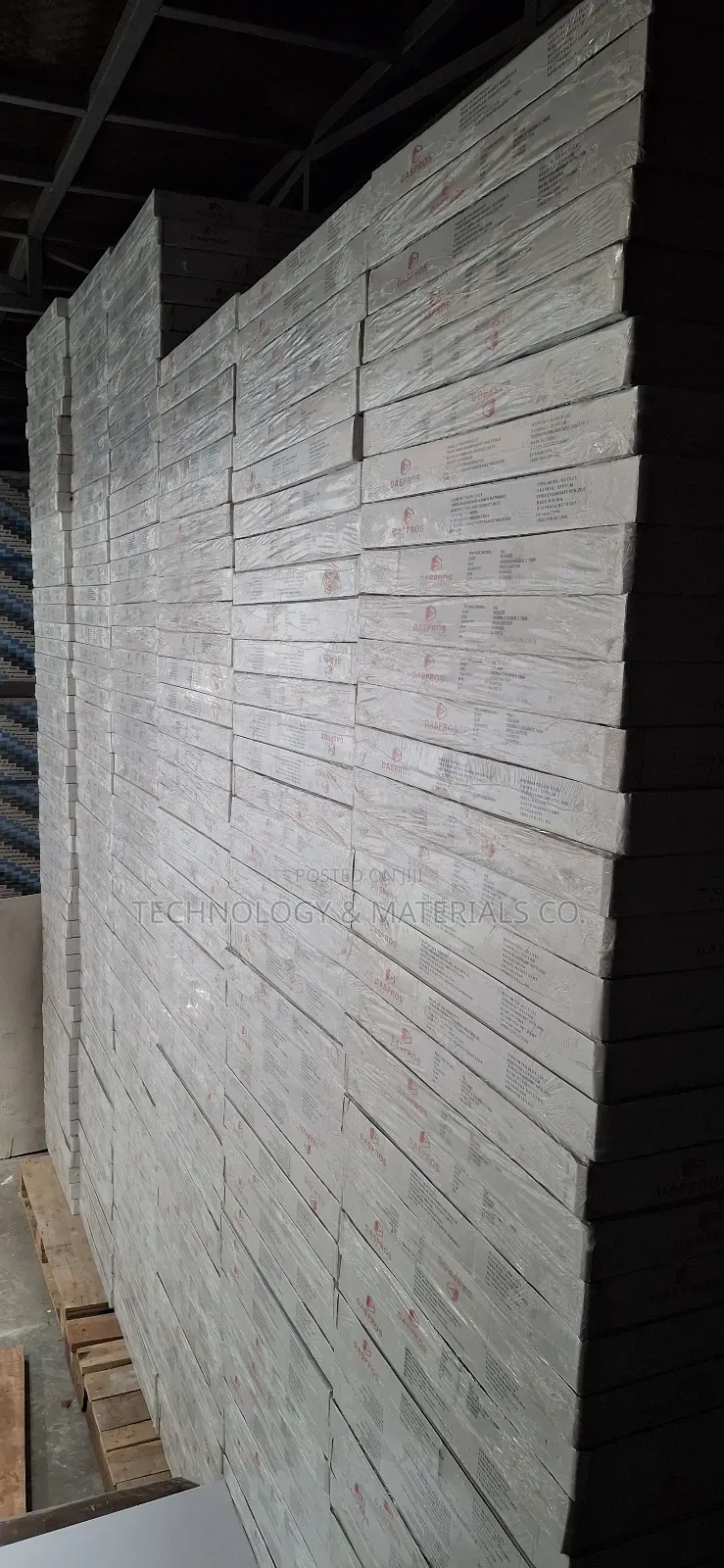 Moisture-Resistant Ceiling Tiles 600x600