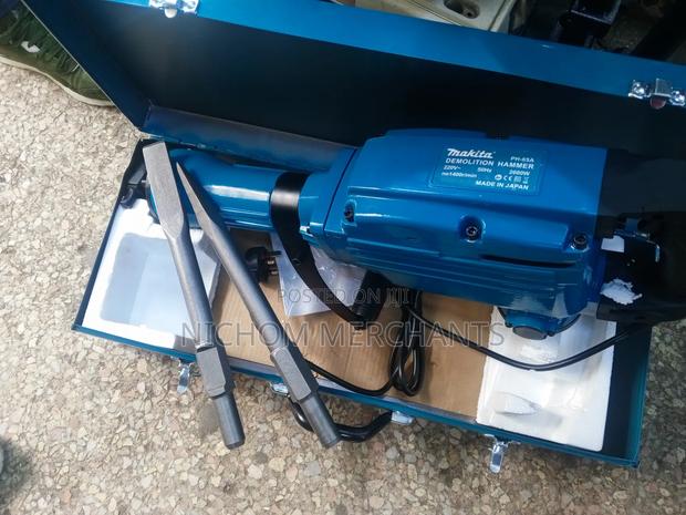 Makita Heavyduty Demolition Hammer/2600watts Jack Hammer