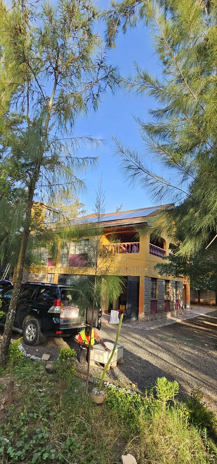 10kwh Lithium Battery, 5kw Hybrid Inverter,3.3kw Solar Panel