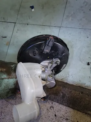Daihatsu Mira Brake Booster