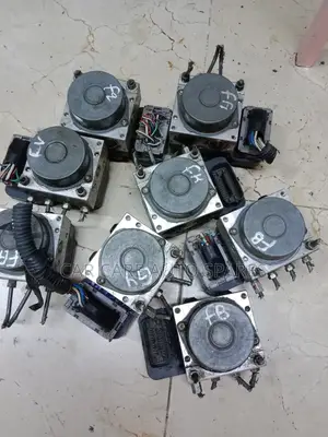 Abs Pump Toyota Noah, Fielder, Ist, Auris