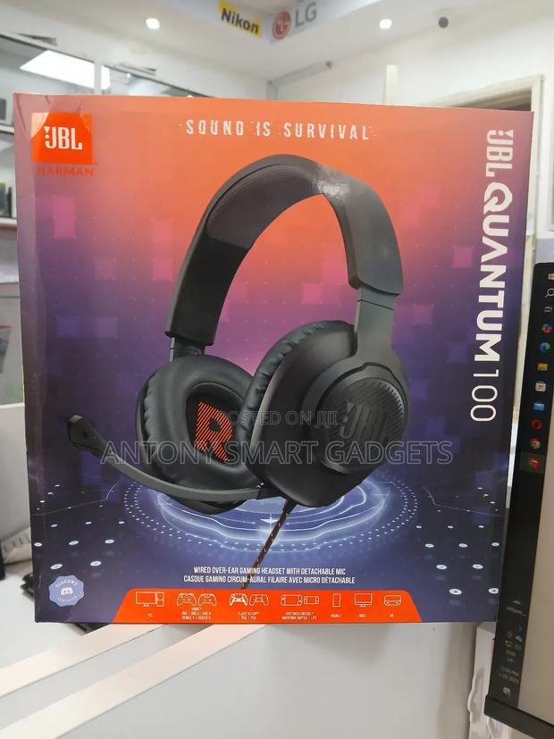 JBL Quantum 100 Headphones - main view