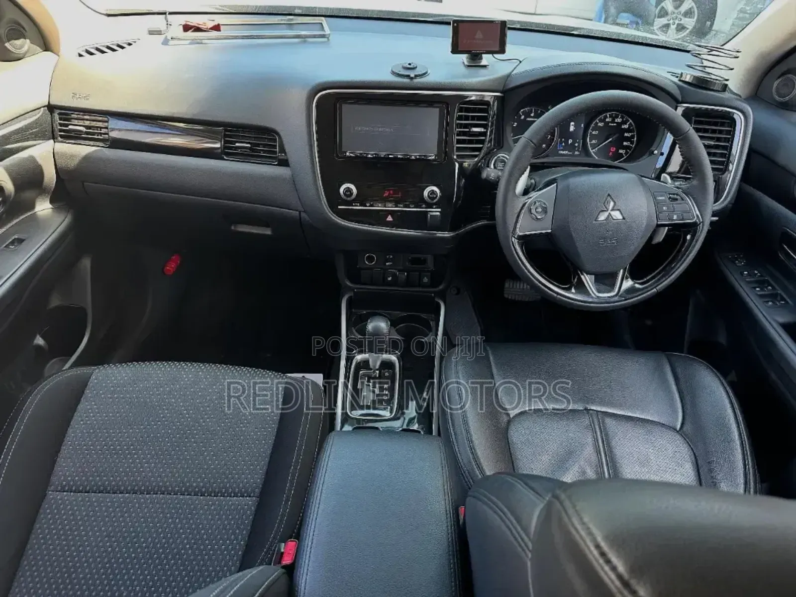 Mitsubishi Outlander ES S-AWC 2020 Brown