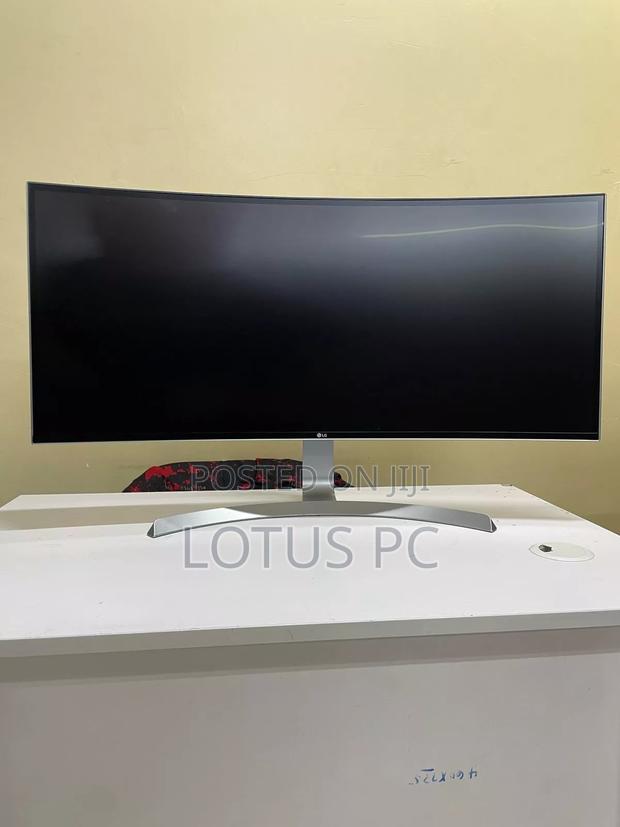 Lg 34cb99-W 34inch Curved Monitor.