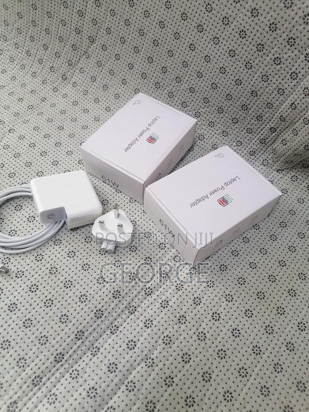 Mac Book Pro Charger (61w) Magsafe 2 T-Tip Power Charger