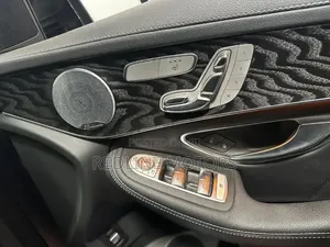 Mercedes-Benz GLC-Class 2018 Gray