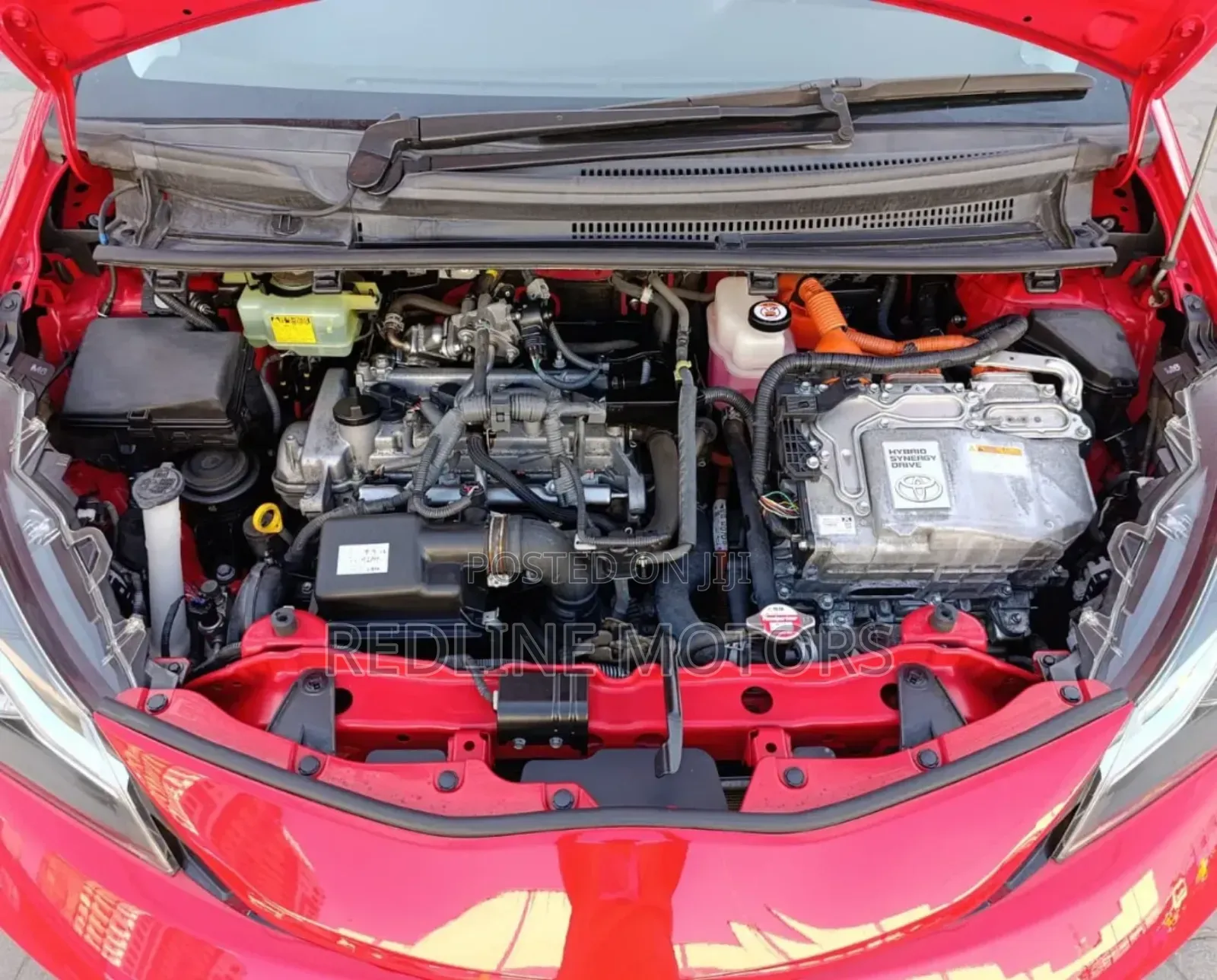 Toyota Vitz 1.5 FWD Hybrid 5dr 2018 Red