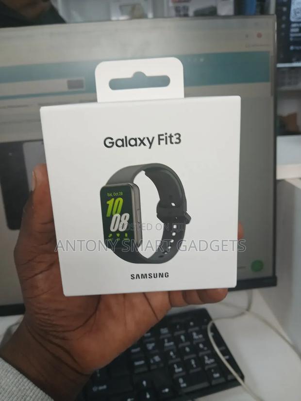 Samsung Galaxy Fit3 - thumbnail 3