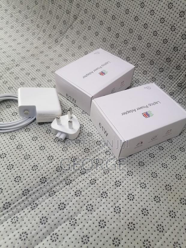 Apple Charger for Apple Macbook Pro+ 61w With Usb Type-C