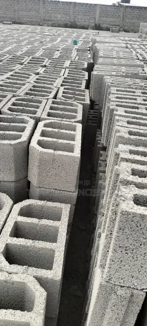 Concrete and Pumice Hollowblocks