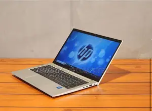 Laptop HP EliteBook 830 G8 16GB Intel Core i7 SSD 512GB