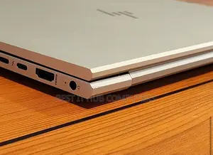 Laptop HP EliteBook 830 G8 16GB Intel Core i7 SSD 512GB