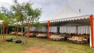 B Line Tent Hundred Seater